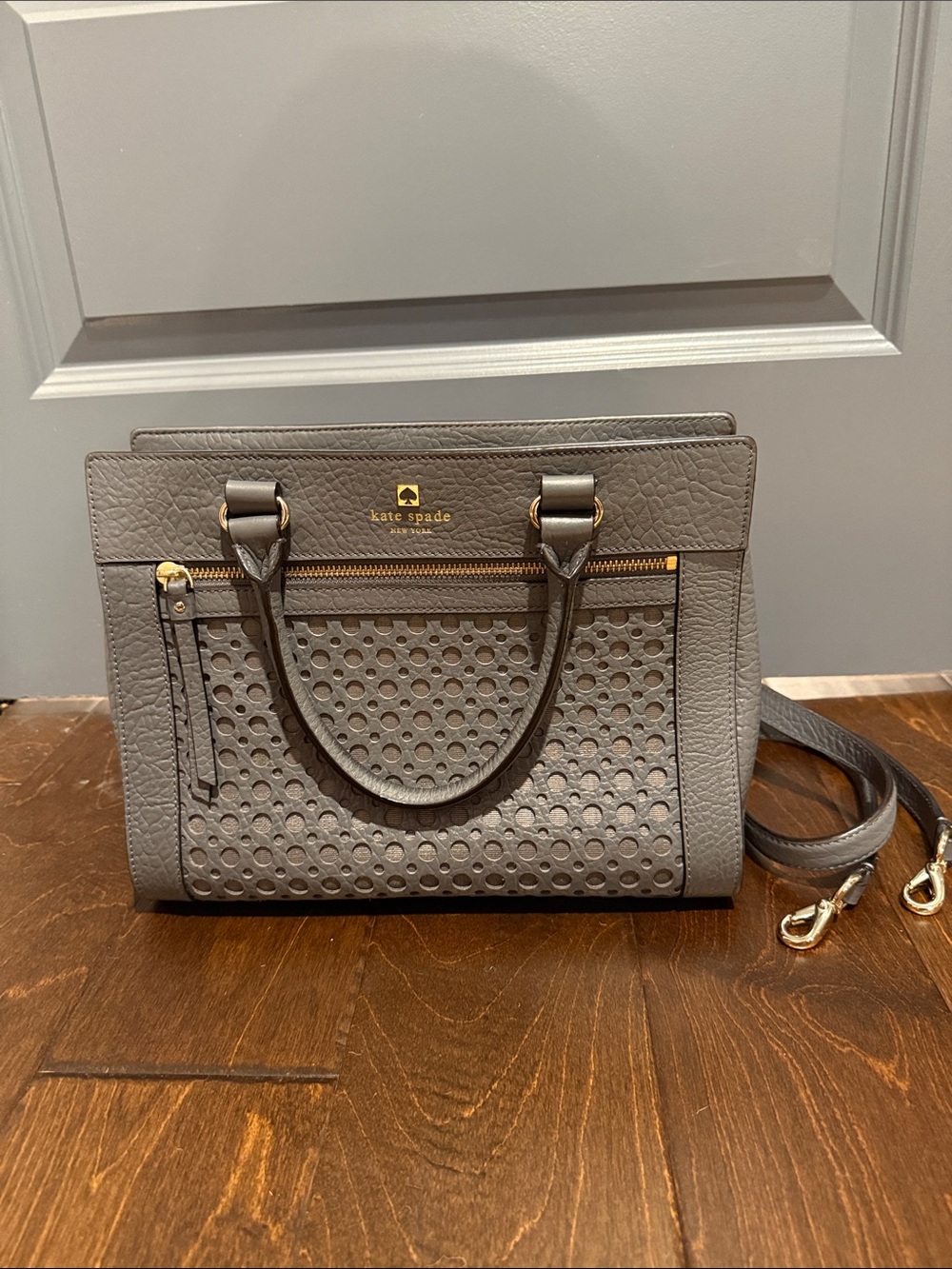 Kate Spade purse with dust bag